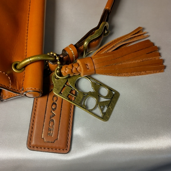Coach 70th Anniversary City Willis Handbag - Picture 10 of 15